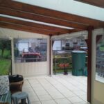 Fermeture de terrasse enroulable manuellement chez un particulier