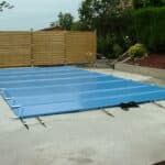 Réalisation et confection textile d'une bâche de sécurité pour piscine