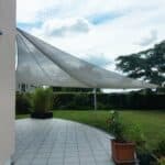 Installation d'une voile d'ombrage Pampero à 4 côtes enroulable